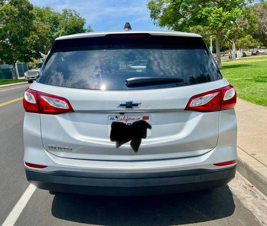 2020 Chevy Equinox LS - $15,900 (Del Cerro)63624767379587121