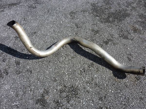 1961-1962 Corvette left side tail pipe 1