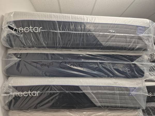 New  King 14" Nectar COPPER Premier COOL GEL Memory Foam Mattress 1