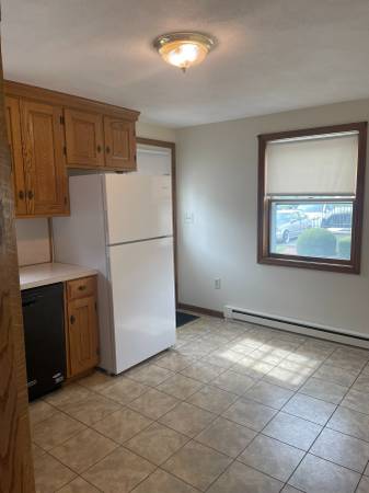 $2,500 / 2br - 1000ft2 - Danvers Townhouse for rent! (Danvers)63951007532162124