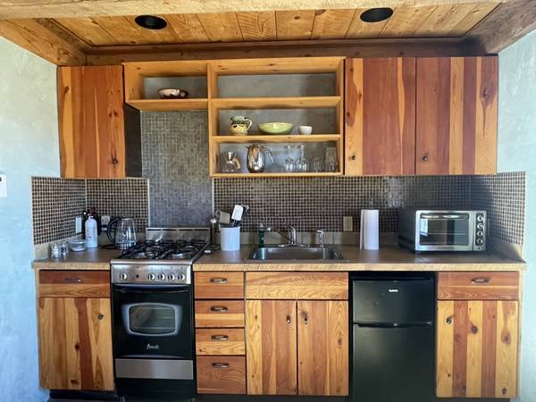 $1,900 / 1br - 980ft2 - TAOS Casita for rent (TAOS)63659885133057123