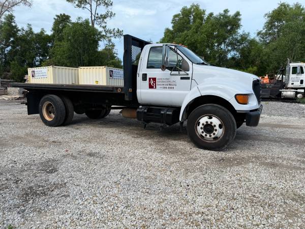 2003 Ford F-650 Flatbed - $9,500 (Naples)63470256928769122