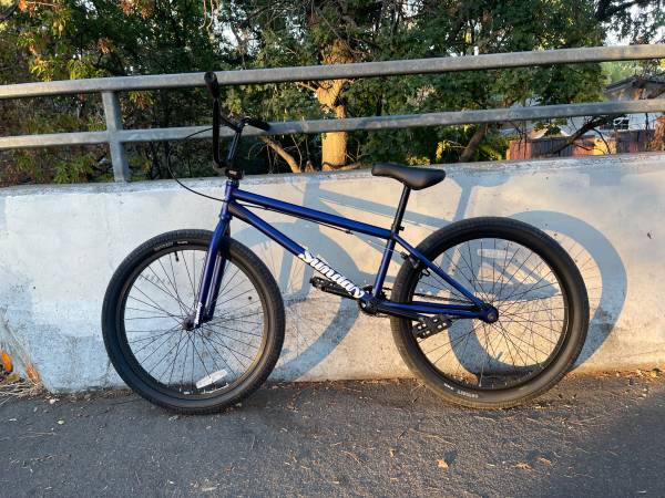 Sunday Model C 24" BMX Cruiser Bike Matte Trans Blue 1