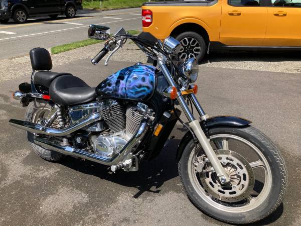2000 Honda Shadow VT1100