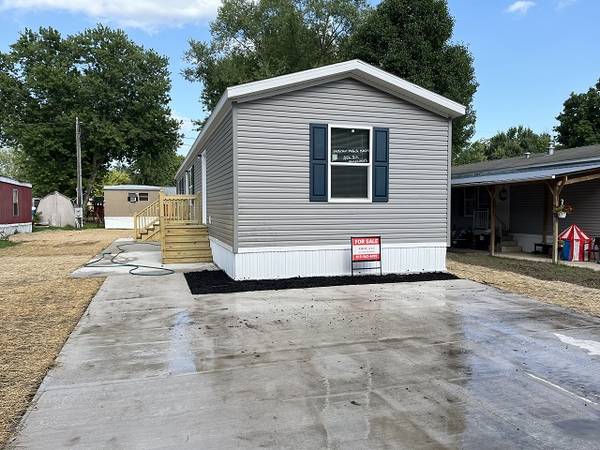 $129,000 / 3br - 1216ft2 - Brand New 3 Bed 2 Bath Shangri La MHC (Rochelle)63898732449539123