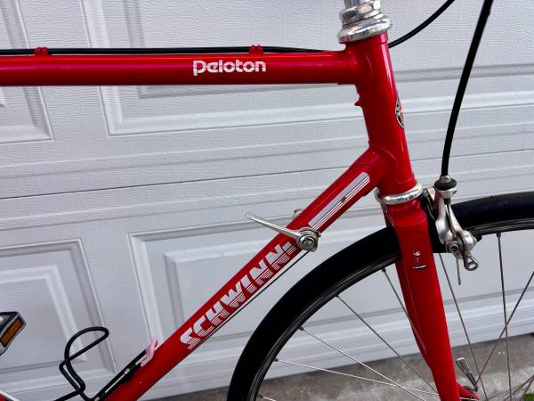 1985 Schwinn Peloton road bike made in Japan bicycle. Rides