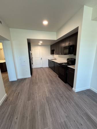 $3,031 / 3br - Brand New! Rent Ready! Beautiful Apartments! 1,2, and 3 BD Available. (milpitas)63682851309571124