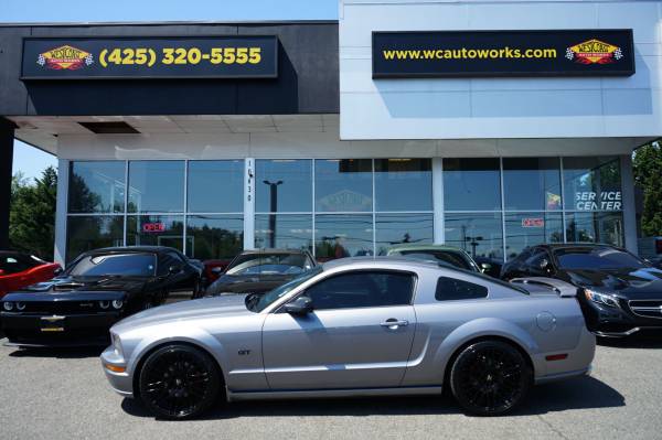 2006 Ford Mustang  GT Deluxe Fastback - $13,995 (West Coast Autoworks Everett)63475662546947123