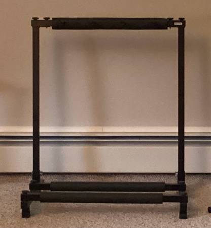 Multi Guitar Stand Designed For 3 1