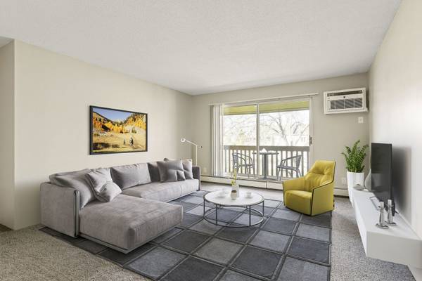 2BD 1BA, Controlled Entry System, In St Paul 1