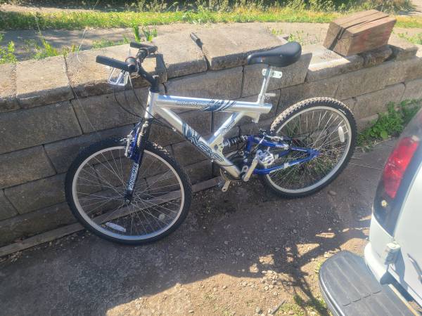Next Breakpoint Pro Aluminum Series 26" Mountain Bike 1