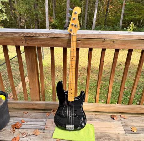Fender Precision - American 1983 1