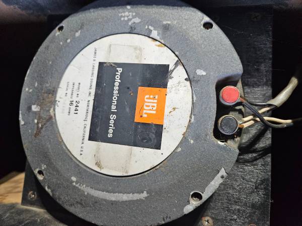 Conductor vintage JBL 2440 2441 de 16 ohm y caja acústica 2355 HORN - $199 (Tyngsborough)63470442868225123