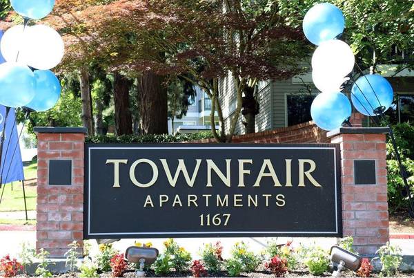 $1,683 / 2br - 922ft2 - ¡Segundo mes gratis en unidades seleccionadas! Amplios departamentos de 2 habitaciones: piscina, gimnasio y más cosas (Gresham)63831326964611124