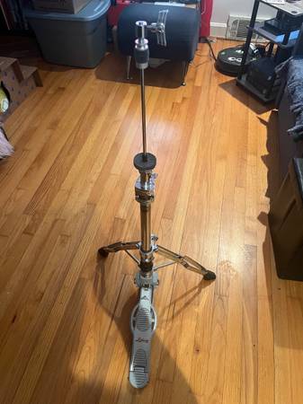 Ludwig Atlas Pro Dual Leg Hi Hat Stand 1