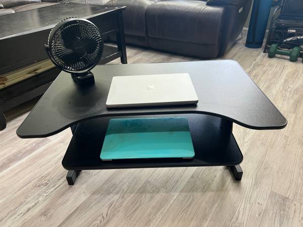 32" x 20" Height Adjustable Sit or Stand Office Work Desk Station 1