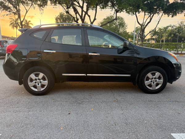 Beautiful 2015 Nissan Rogue AWD - $4,998 (coral springs)63489366556033121
