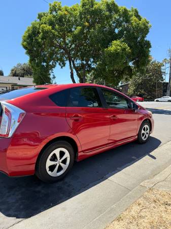 2012 Toyota Prius - $6,700 (san jose south)63483137327875124