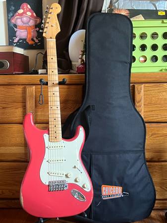 Fender Stratocaster Vintera Road Worn 50’s Fiesta Red with Chicago Music Excha 1