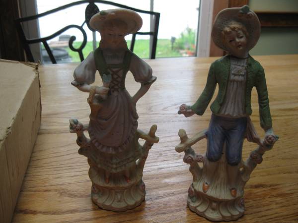 Porcelain figurines set Rococo style vintage MINT in box Made in Japan 1