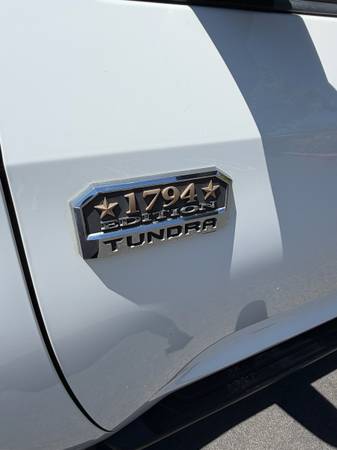 2014 Toyota Tundra - Photo 6