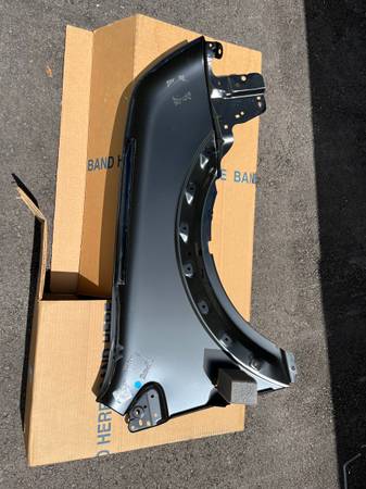 2010-2013 Ford Transit Fender 1