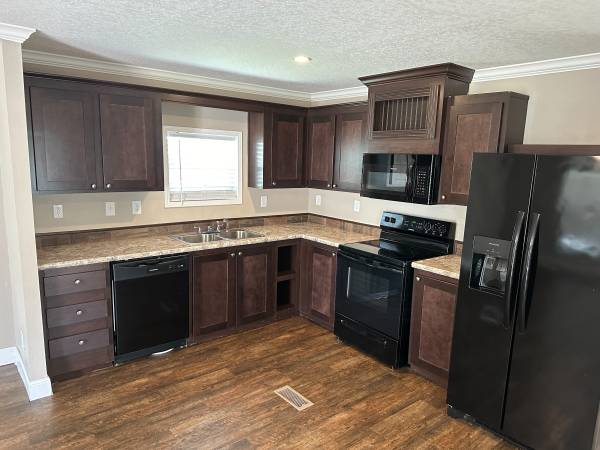 $1,244 / 3br - 960ft2 - Spacious 2022 2/2 Home on Corner Lot – Ask About Our Move-In Special! (Jacksonville)64005273063427120