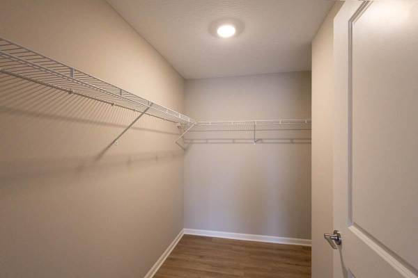 $870 / 3br - 1143ft2 - Extra Storage, Housing Vouchers Welcome, Dishwasher, Air Conditioner (Zanesville)63666552009217120