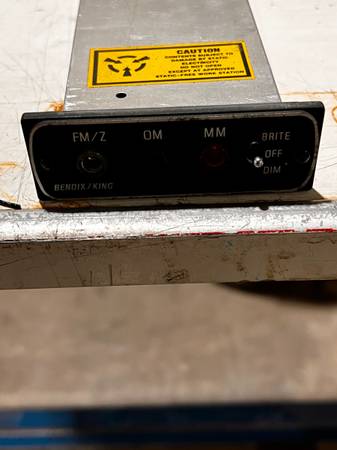 Bendix King KR22 Marker Beacon receiver 1
