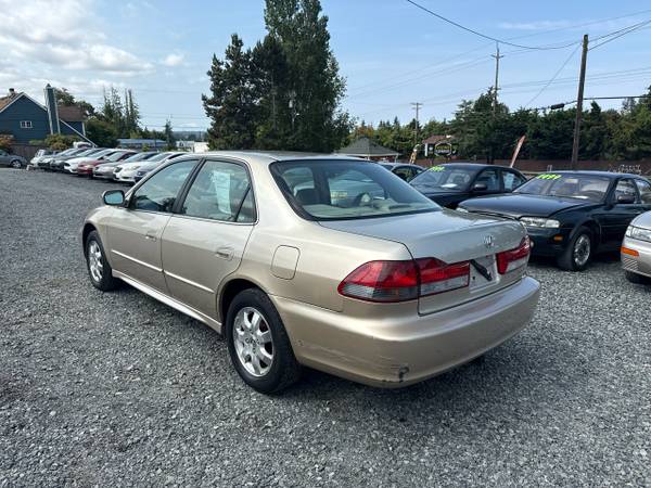 2001 Honda Accord EX sedán 4 puertas automático - $3.499 (Lynnwood, WA)63441552464515124