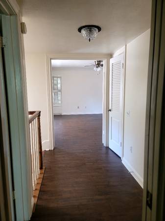 $1600.00 / 3br - 2000ft2 - 2820 N 4th St.64037557997315121