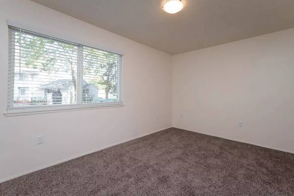 $1,495 / 1br - 735ft2 - Check out this deal! Amazing 1 Bed 1 Bath in Oregon City (Oregon City - Oregon City)63831396496771124
