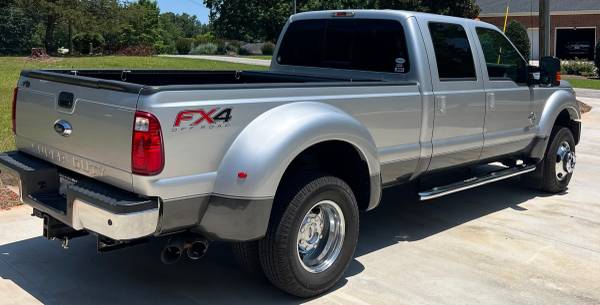 2016 Ford F350 ULTIMATE Tow/Haul Rig. Un solo dueño. Paquete Lariat Ultimate - $51,000 (Hartwell, GA)63620249735425121