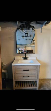 Bathroom vanity mirror lights faucets 1