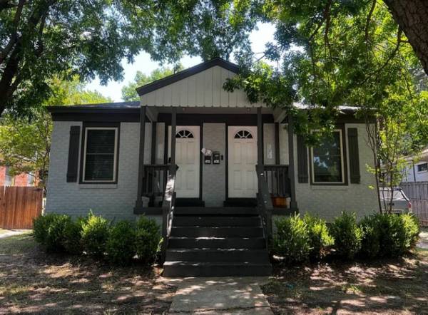 $1,150 / 1br - 650ft2 - Duplex in Bishop Arts District - 1br/1ba available on September 15th (Dallas)63796578378369120