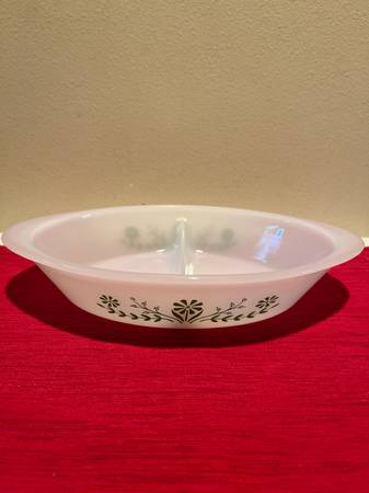 Glasbake Oval Divided Casserole Dish Green Crazy Daisy 2.5QT 1