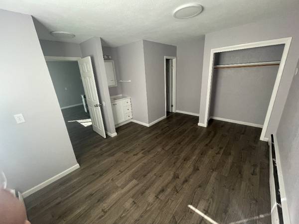 107 S 3rd St, Brooklyn
$1,420
                        Brooklyn, NY 107 S 3rd St, Brooklyn
$1,420
                        Brooklyn, NY