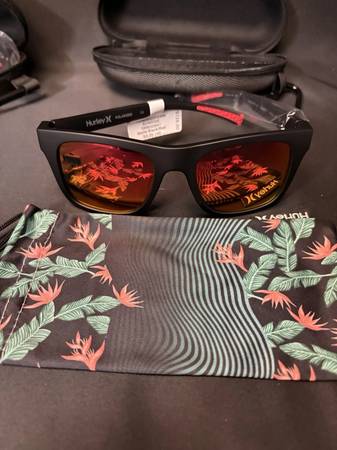 Hurley Men's Rx'able Sport Polarized Sunglasses, HSM3000P Sunrise, Bla 1