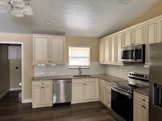 $1,450 / 2br - 1048ft2 - Newer Construction Duplex Unit for Rent (Citrus Springs)63861744303745122