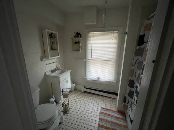 $840 / 3br - Open room in JP (Jamaica Plain)63856553091459123