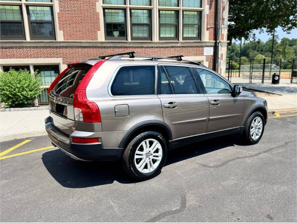 2010 Volvo XC90 3.2 - 1 Family Owner, Only 81K Miles - $5,500 - $5,500 (New Rochelle)63470619155971124