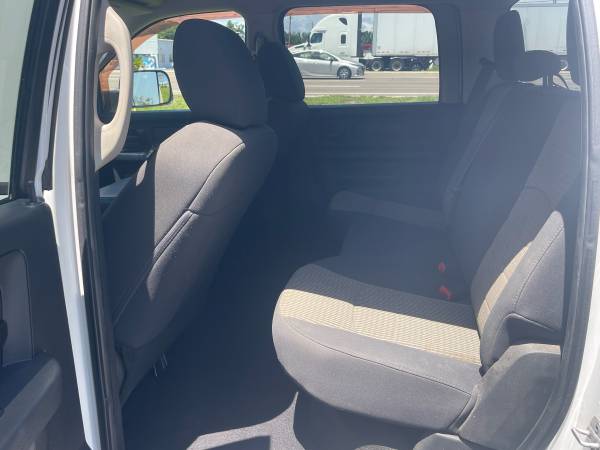 2012 RAM 2500 ST - Photo 11