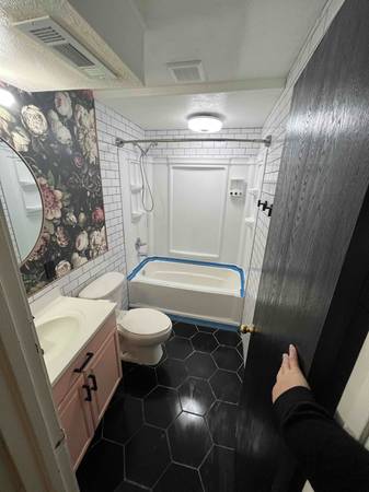 $1500.00 / 2br - 1000ft2 - Ubicación central-Nivel inferior privado sobre el nivel del suelo-Servicios incluidos-L63674293906561123