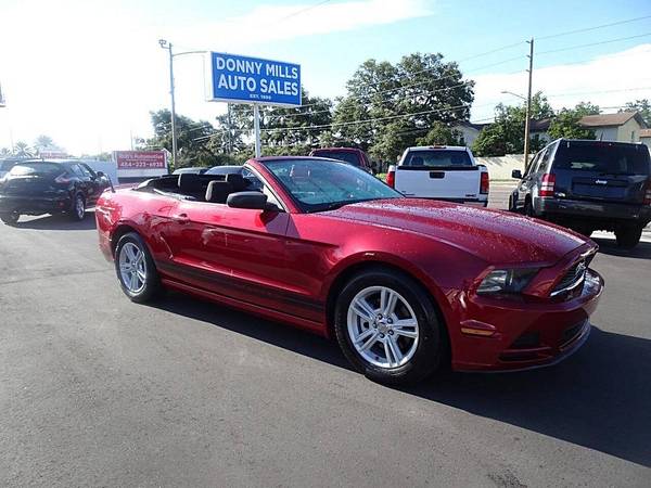 2013 Ford Mustang V6 2dr Convertible - $9700.0063443453401731121