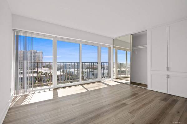 1 Bedroom in Marina Del Rey | Balcony | A/C | $400 OFF | Gym 1