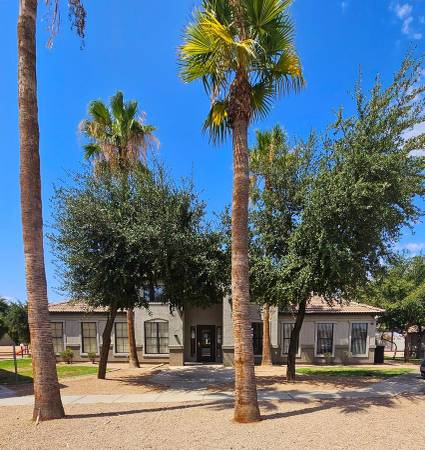 $1,279 / 3br - Walk-in closets, Dual-Paned Windows w/ Blinds, Swimming Pool (Avondale AZ.)64024990966530121