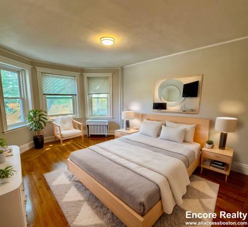$4,000 / 3br - 1200ft2 - STUNNING NEW RENO! HUGE UNIT! AVAIL ASAP! COOLIDGE CORNER! PARKING!! (Brookline)63620480186369122