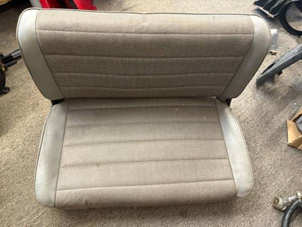 Jeep Wrangler YJ & CJ Rear Seat Grey 76-95 1