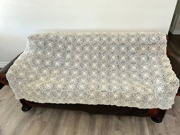 Crochet Bedspread Cover 1