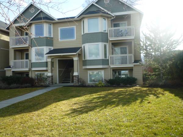Two bedroom/Two bath/$300 0ff first month 1